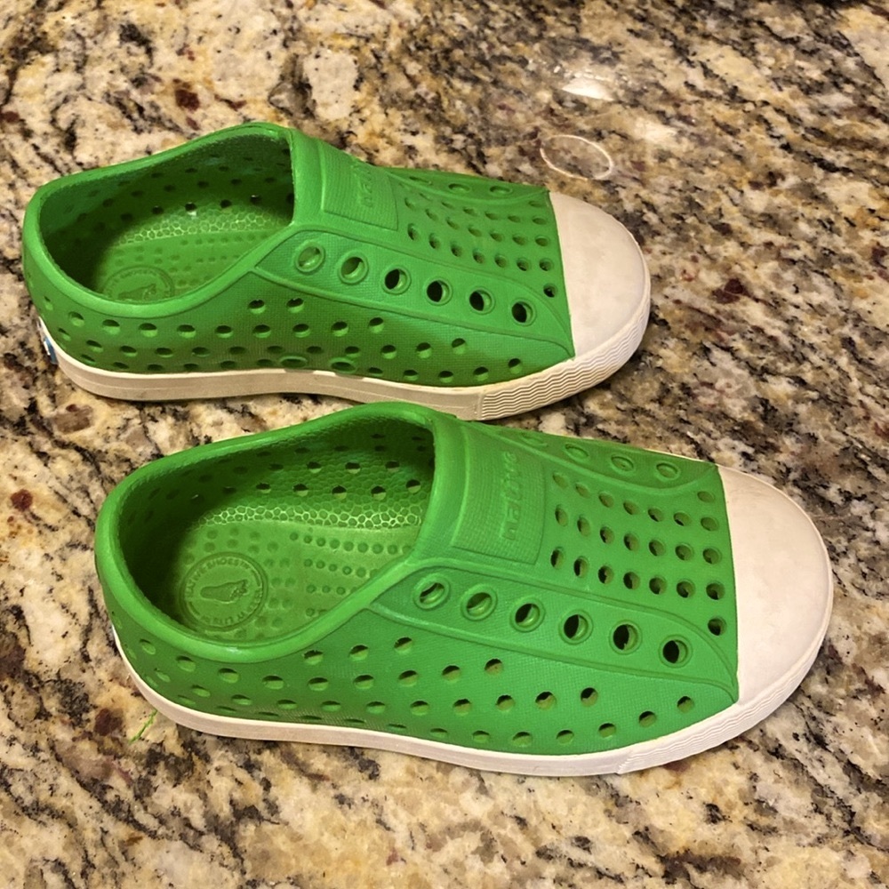 Green Jefferson Native Shoes size C7